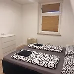 Zentrumsnahe 4 Etagenwohnung Fuer Bis Zu 7 Personen * Essen